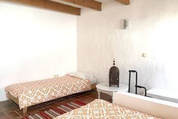 House With 3 Bedrooms In Tarifa, With Wonderful City View, Furnished Terrace And Wifi  500 M From Th