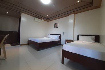 Oyo 553 Ednel S Pension House