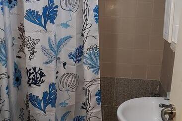 펜션 Low Cost Rooms Las Llaves 4