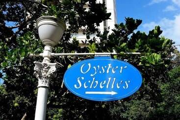 酒店 703 Oyster Schelles