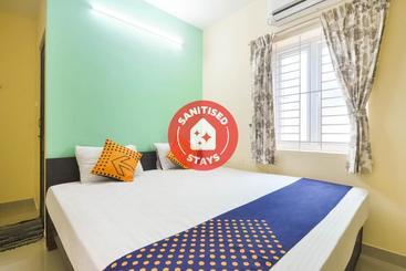 ホテル Spot On 76330 Apple Park Inn