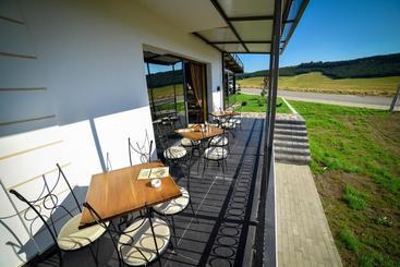 Adonis Resort & Spa