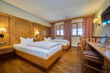 فندق Happinger Hof