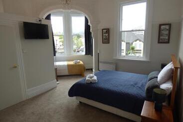 פנסיון Sahara Guest House