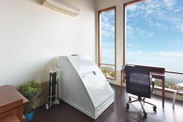 Suryavilas Luxury Resort & Spa