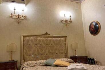 شقة فندقية Antica Dimora Isernia