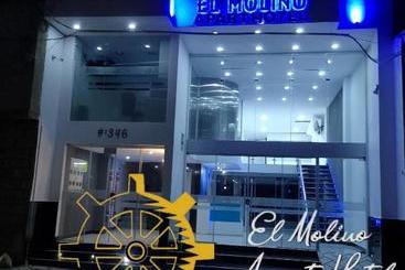 هتل آپارتمان El Molino Apart