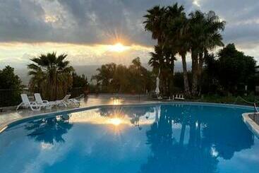 호텔 Agriturismo Serra San Biagio