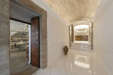 هتل Asisium Boutique