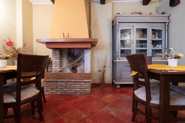 فندق Don Giovanni