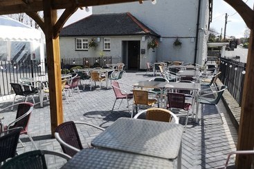 هتل The George Inn