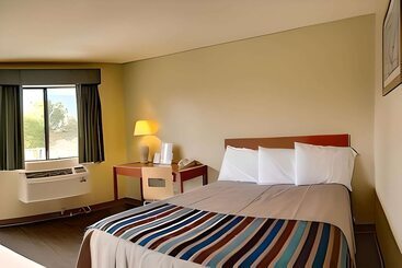 בית מלון כפרי Inn At Rohnert Park