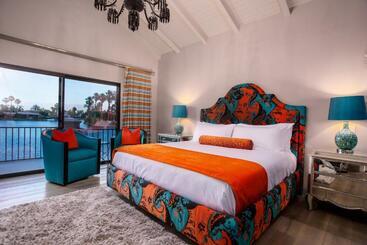 酒店 The Chateau At Lake La Quinta