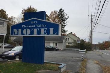 Pleasant Valley Motel