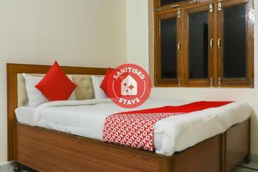 فندق Oyo 63155 Star View