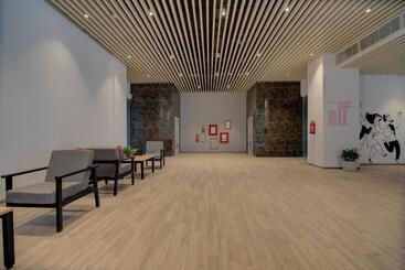 هتل Oyo Townhouse 293 Ip Colony Faridabad