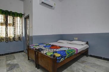 ホテル Spot On 38679 Sneha Grand