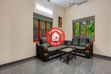 膳宿费 Oyo Home 65750 Elegant Stay