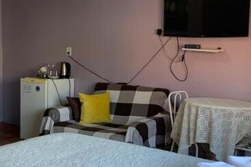 פנסיון Pousada Simone