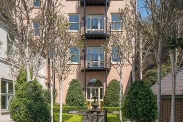 ペンション The Secret Garden