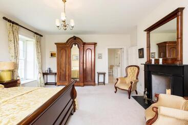ベッドアンドブレックファースト Kilmahon House, P25a973