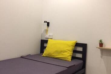 Best Bed Suvarnabhumi Hostel