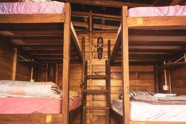 Guarda Encantada Surf Hostel