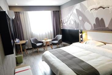 Thank Inn Chain Hotel Anhui Anqing Yixiu District Government University Town
