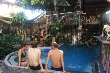 Yez Yez Yez All Good Hostel