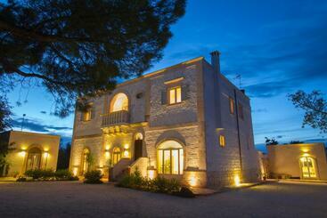 호텔 Masseria Camarda