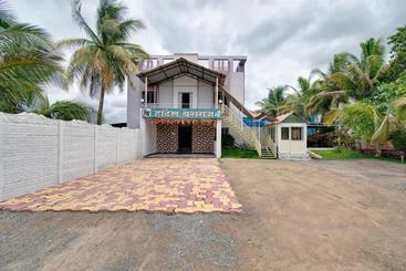 Hotel Spot On 44687  Nandini Lodging