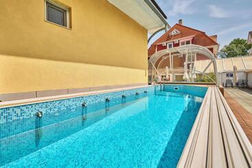 호텔 Tokajer Wellness Panzió