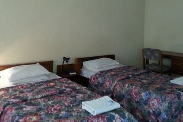 فندق Paradise Resort Lake Bosomtwe