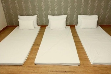 Songnisan Grand Hotel & Condo