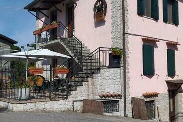 Bed and Breakfast I Barsan