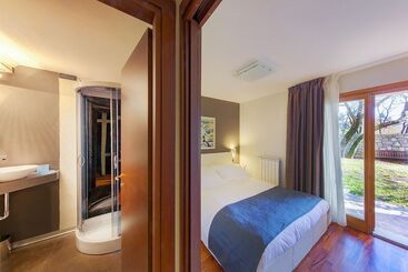 مبيت وإفطار Padriciano Suite