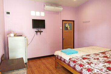 هتل Douangjinda Resort