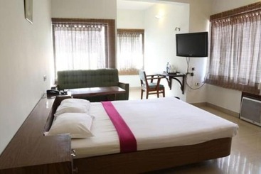 Hotel Karthiyayini