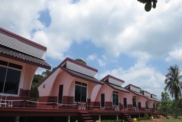 فندق Lomtalay Resort Trat