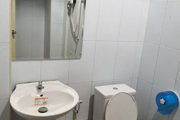 호텔 Rimnam Tanaporn Resort