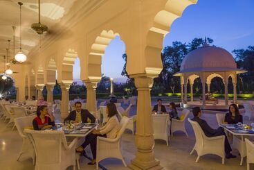 هتل The Oberoi Sukhvilas Spa Resort, New Chandigarh
