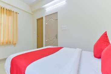 מלון דירות Oyo Home 14866 Elegant Stay