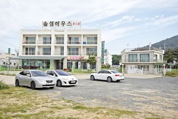 Pensione Solsum House