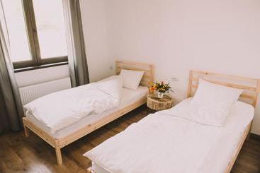 Пансион Valea Cu Ponei