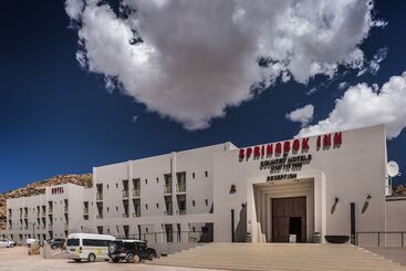 Springbok Inn By Country Hotels