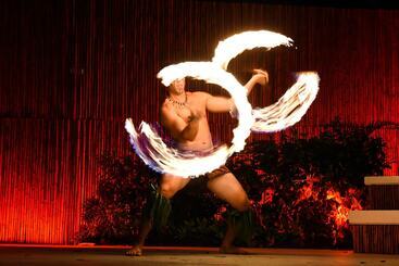 בית מלון כפרי Royal Lahaina Resort & Bungalows