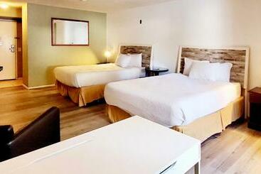 هتل Travelodge By Wyndham Big Bear Lake Ca