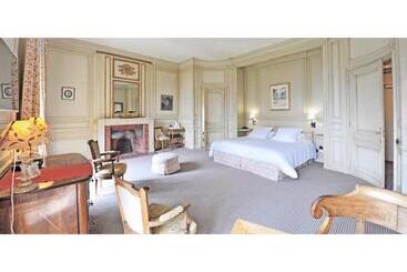 בית מלון כפרי Hôtel Villa Navarre