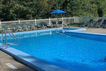 Stowe Motel & Snowdrift