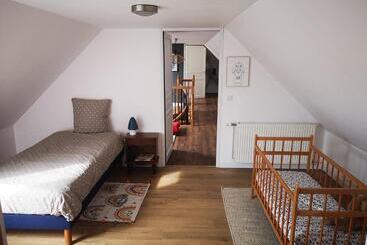 مبيت وإفطار Le Domaine De Coat Rogan L Espace Familial